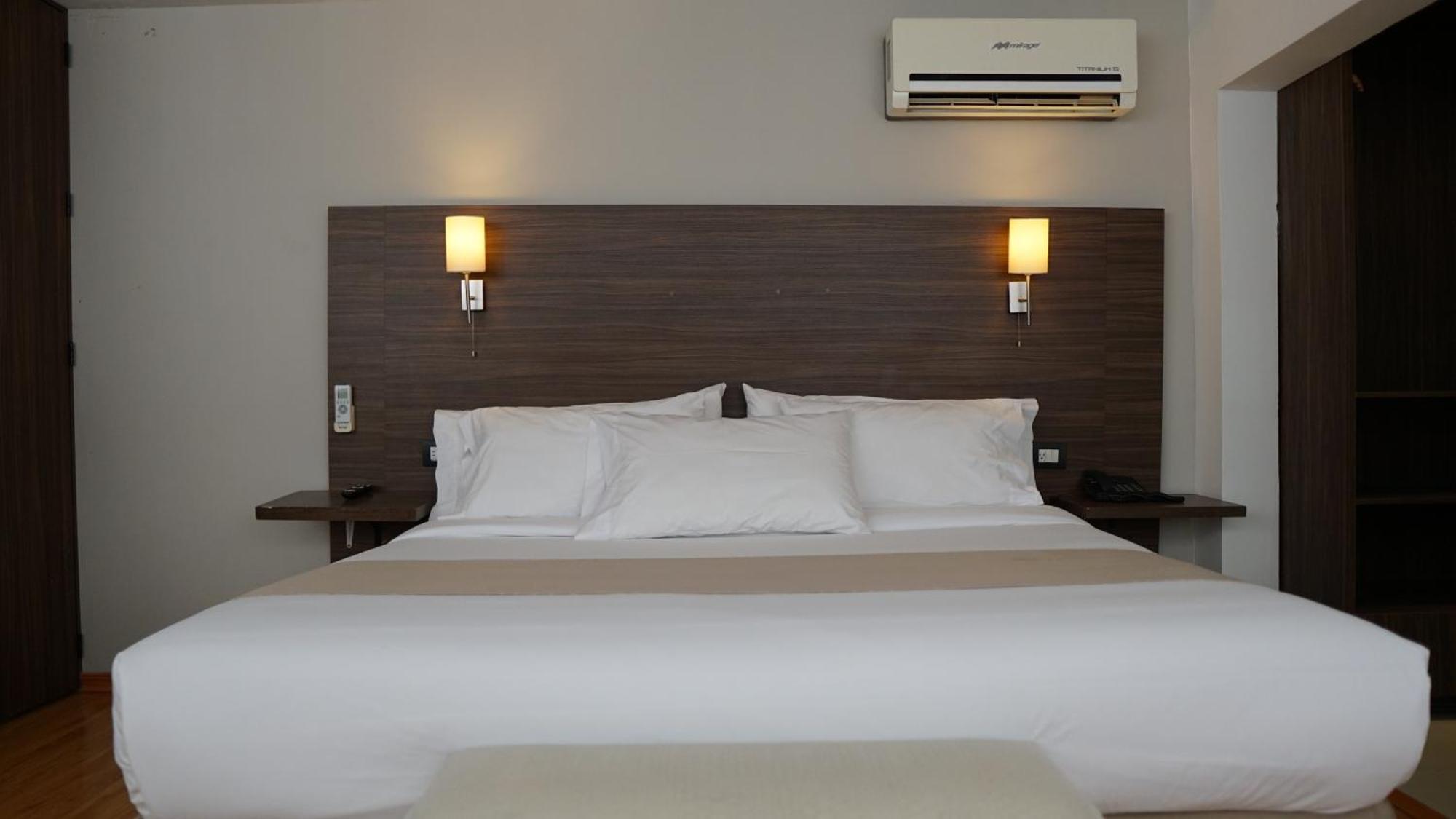El Hotel Business Class - Zamora Centro Exterior photo
