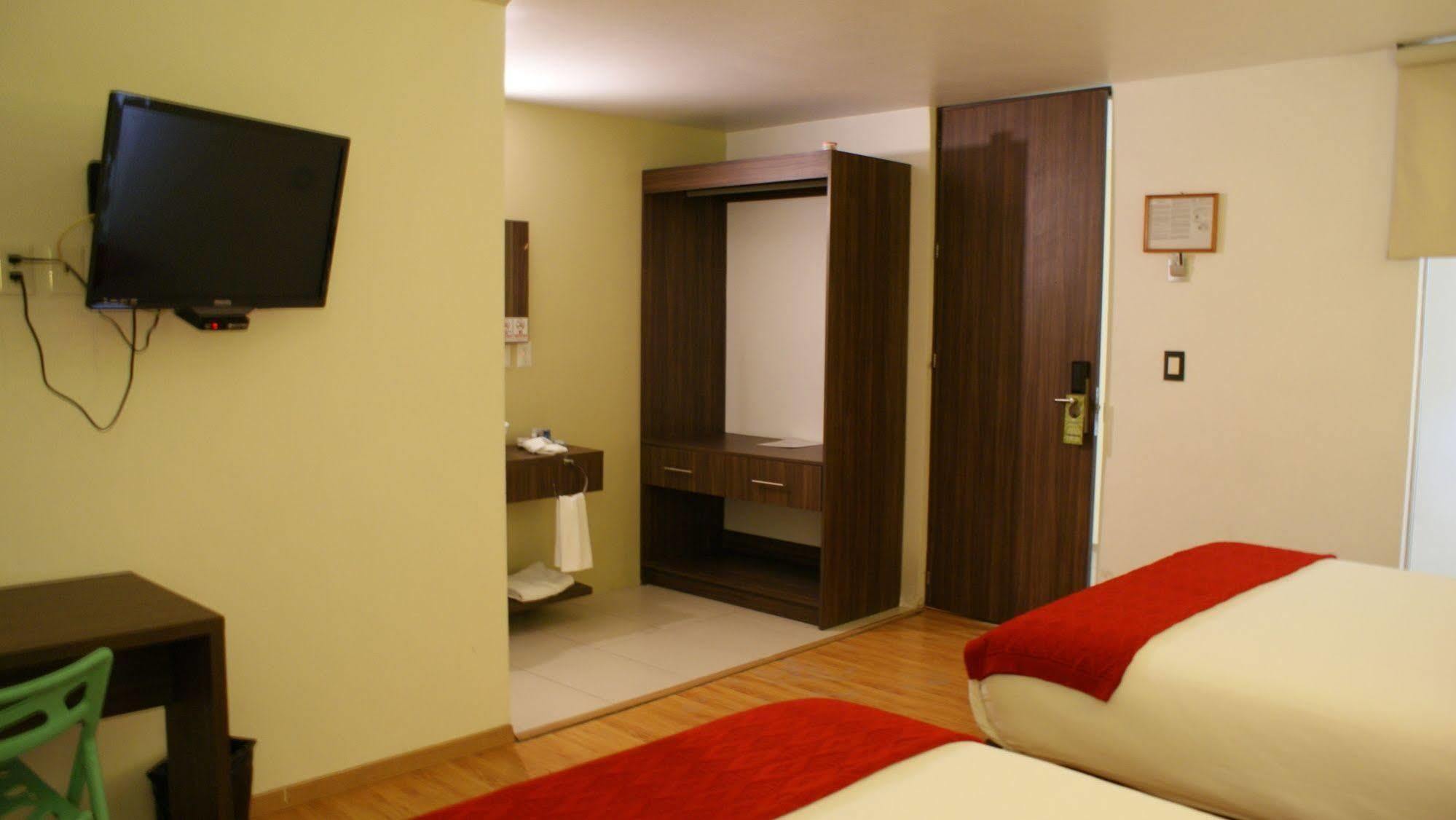 El Hotel Business Class - Zamora Centro Exterior photo